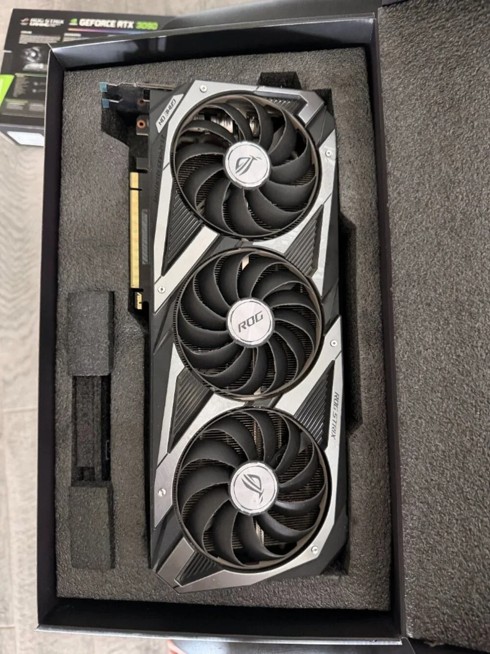 ASUS ROG Strix GeForce RTX 3090 OC 24GB GDDR6X RGB VR DLSS HDMI
